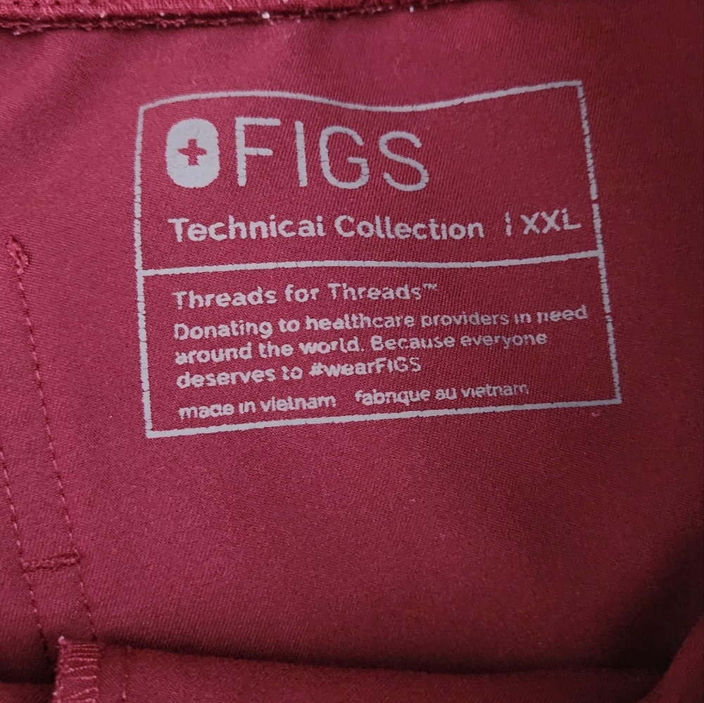 FIGS burgundy red rafeala scrub top (lrg) & zamora joggers (2XL) Matching Set! - Picture 3 of 11